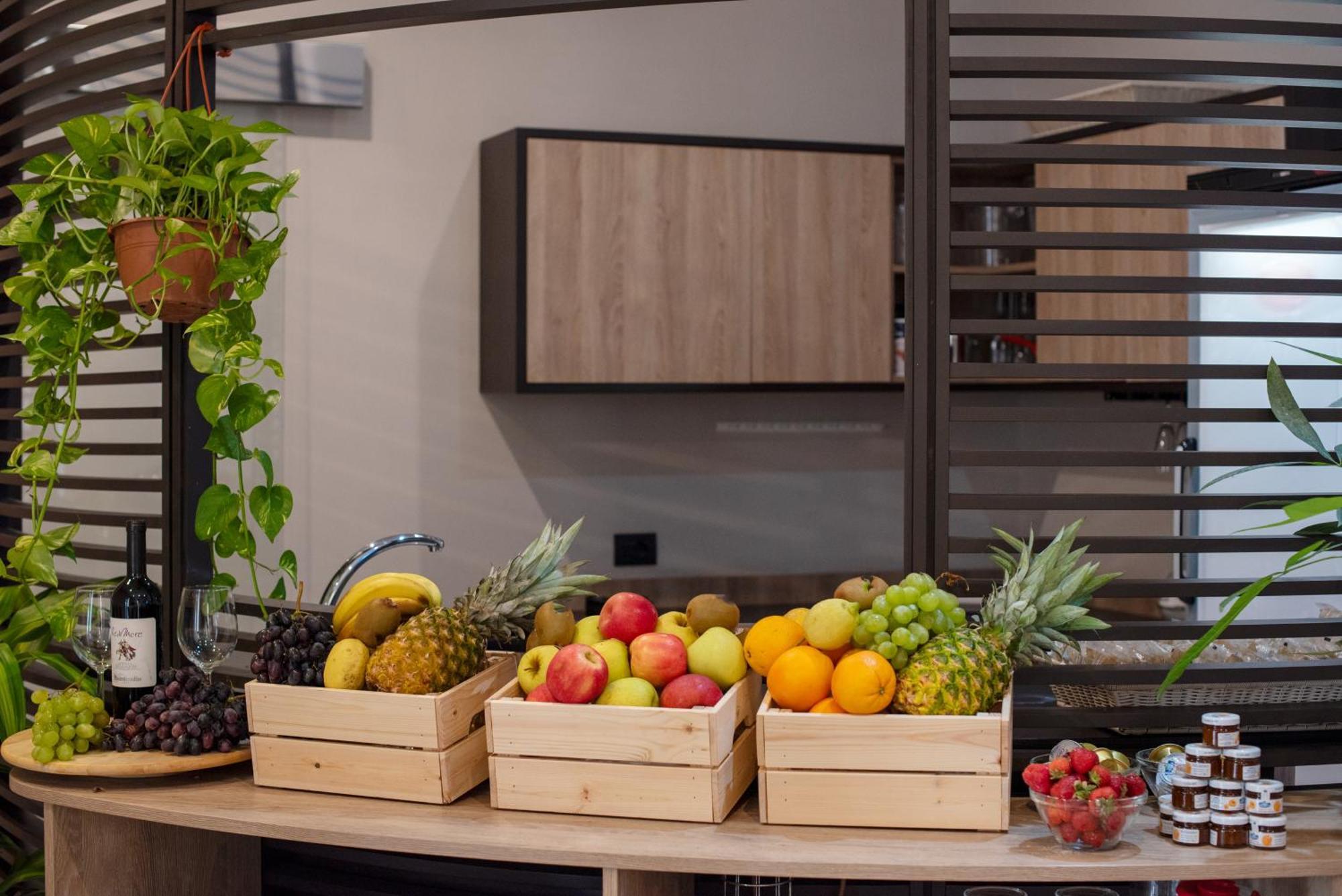 Neapolis Lifestyle Bed & Breakfast ภายนอก รูปภาพ